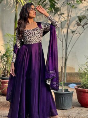 IVORY PURPLE GOWN WITH DUPPATA