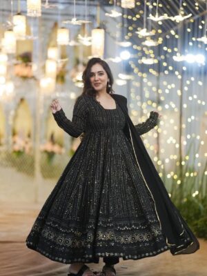 BLACK CHIKANKARI SALWAR🖤